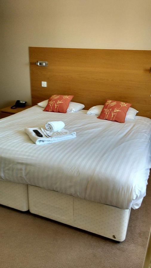 Отель The Anchor Ely Little Downham Экстерьер фото